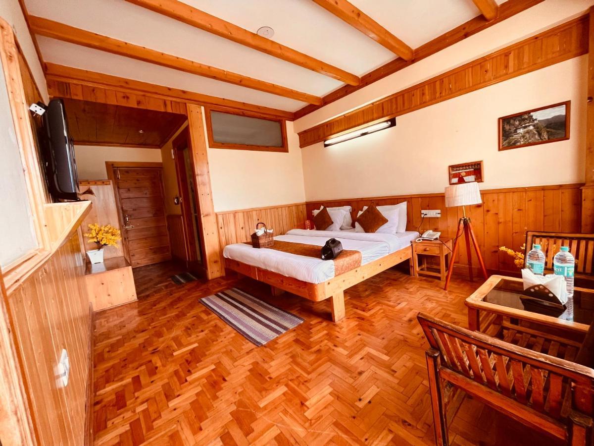 Valley Of Gods - Scenic River & Mountain View Hotel In Manali Eksteriør billede